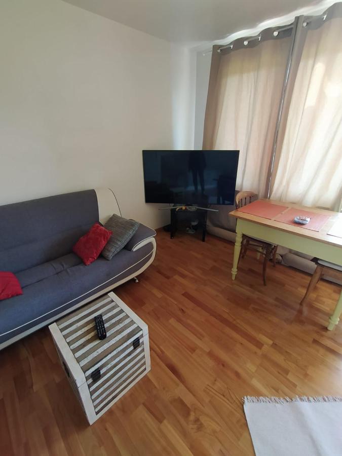 Gl Single Town Apartment Wiesbaden Exterior photo