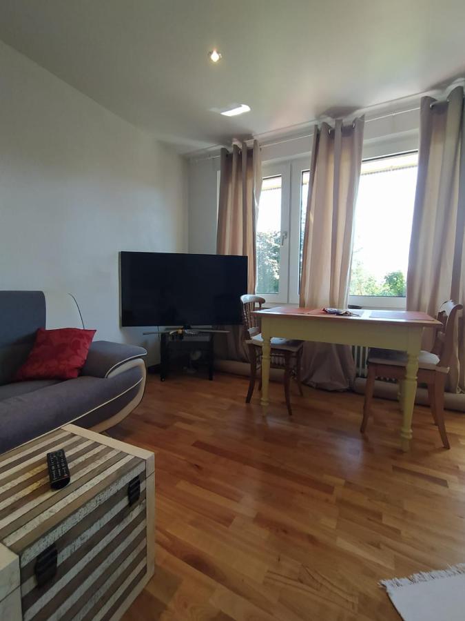 Gl Single Town Apartment Wiesbaden Exterior photo